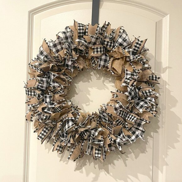 Handmade Wreath | Black & White Buffalo Check & Burlap - Picture 1 of 4